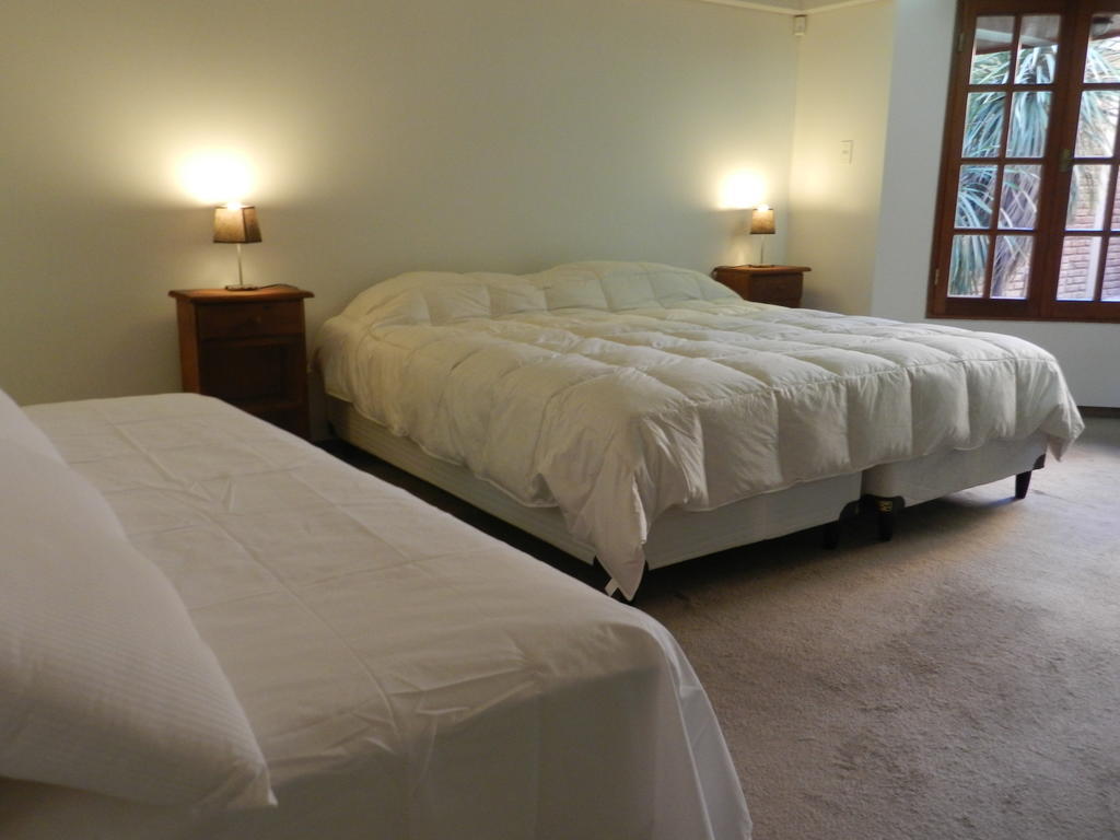 La Casona Del Rio Hotel Neuquén Szoba fotó