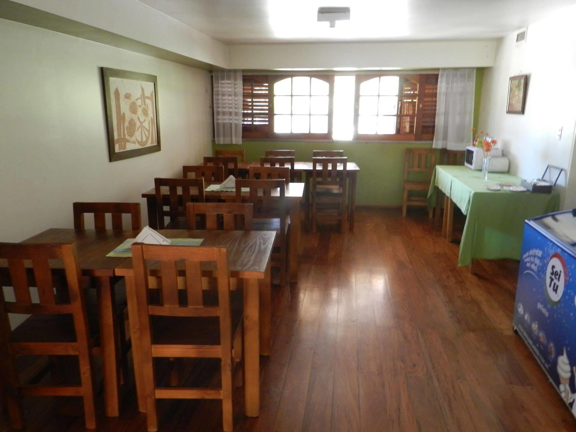 La Casona Del Rio Hotel Neuquén Kültér fotó