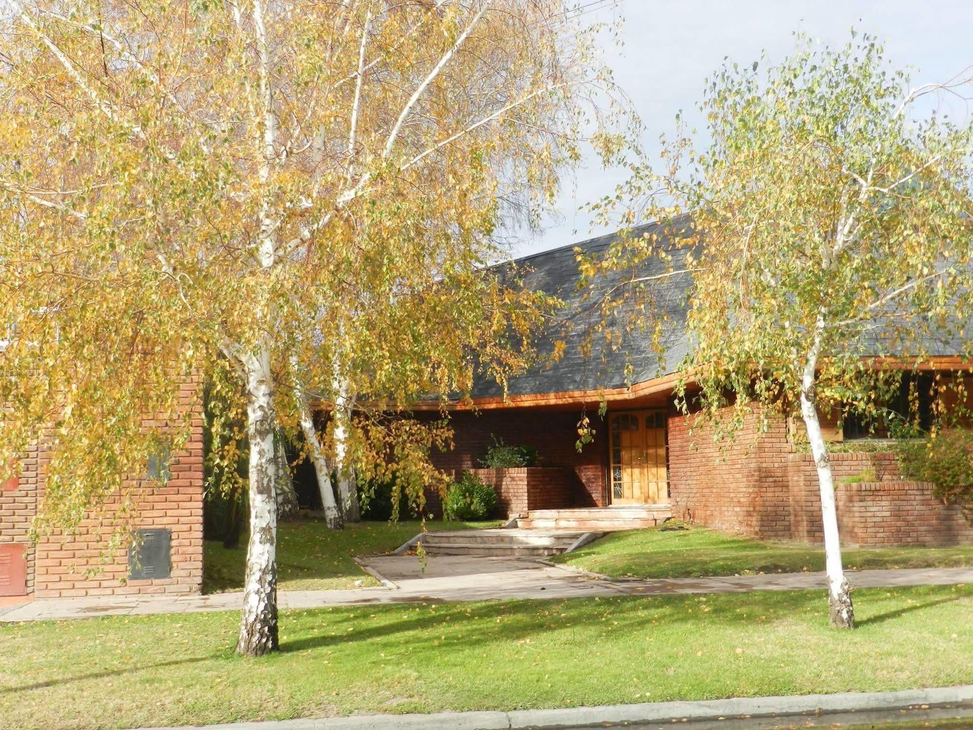 La Casona Del Rio Hotel Neuquén Kültér fotó