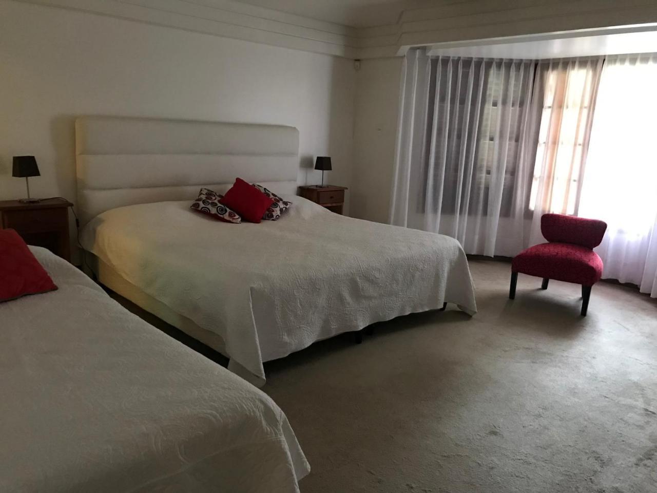 La Casona Del Rio Hotel Neuquén Kültér fotó